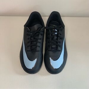 Nike Mercurial Vapor 16 Club size youth 6